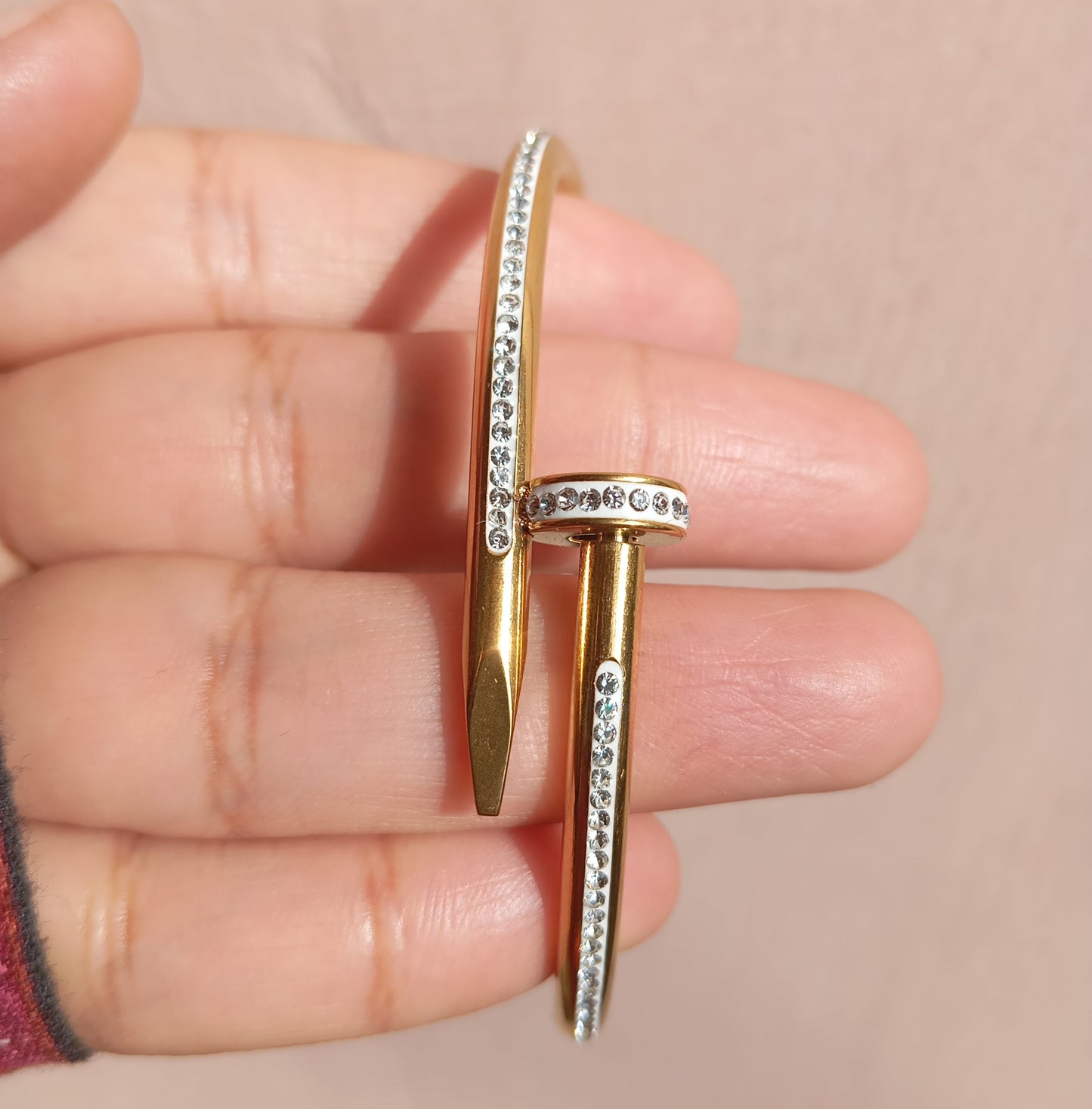 Stone Nail Golden Handcuff