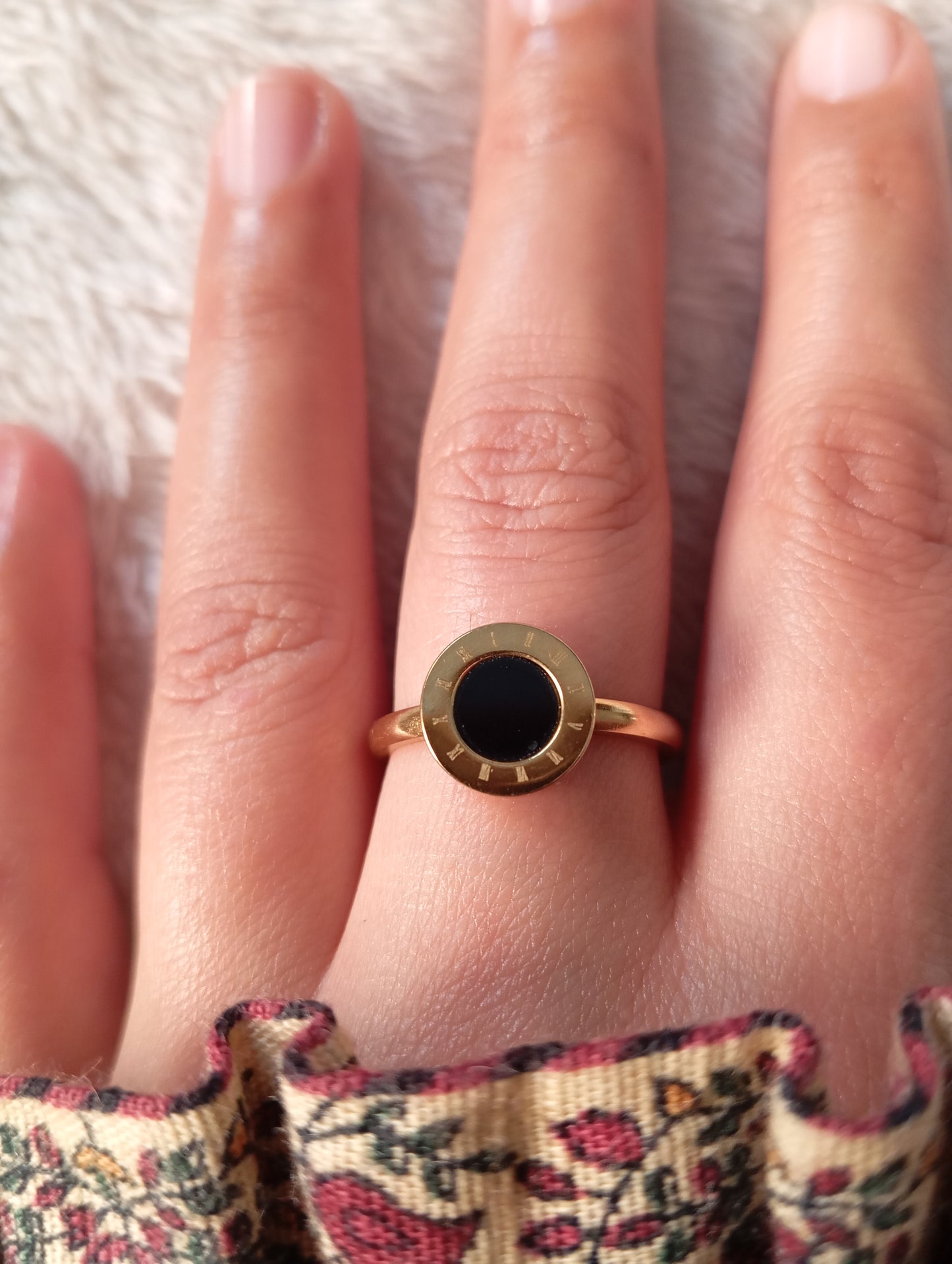 Roman Black Stone Ring