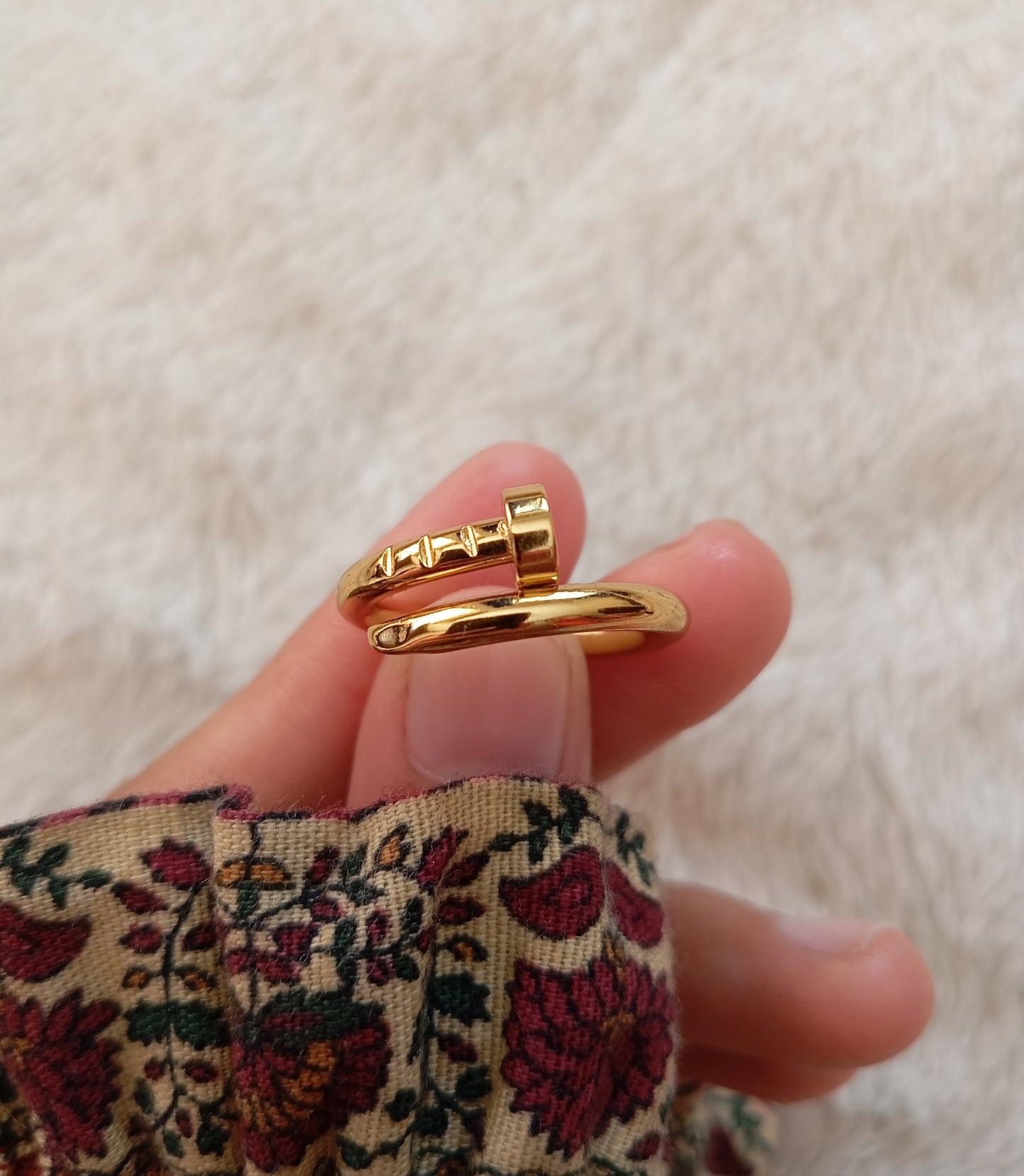 Nail Ring