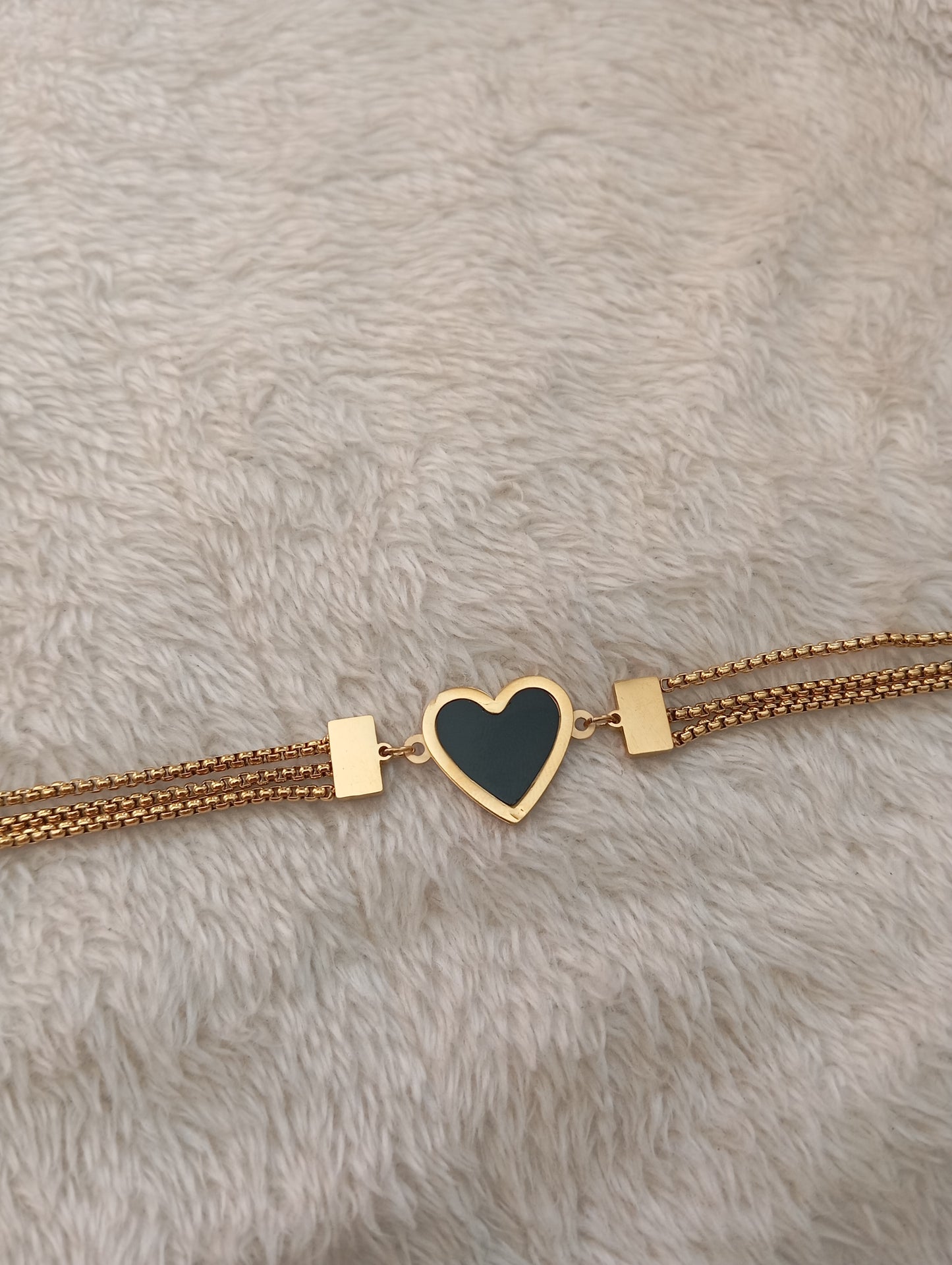 Black Stone Heart Bracelet