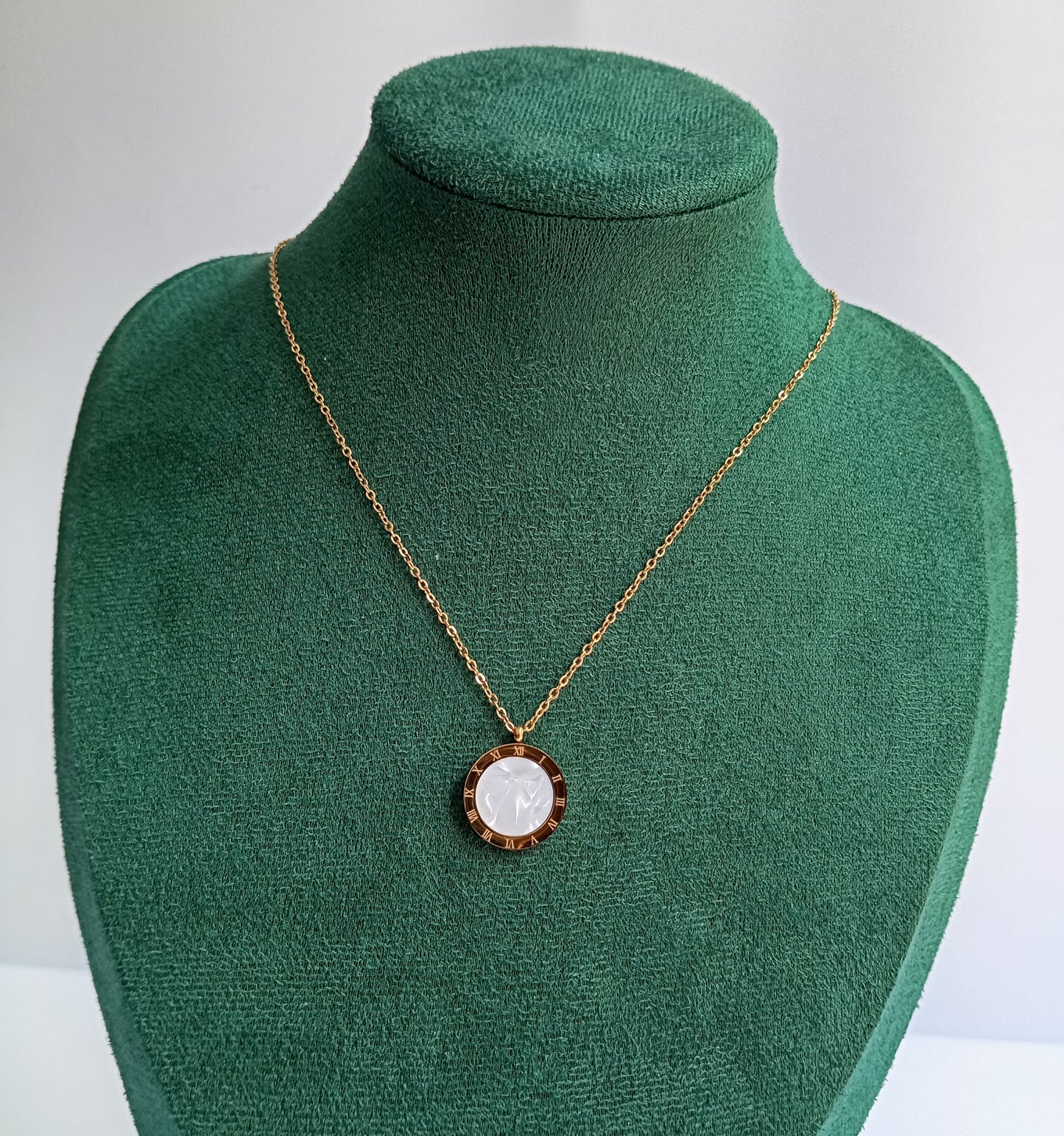Roman White Stone Necklace