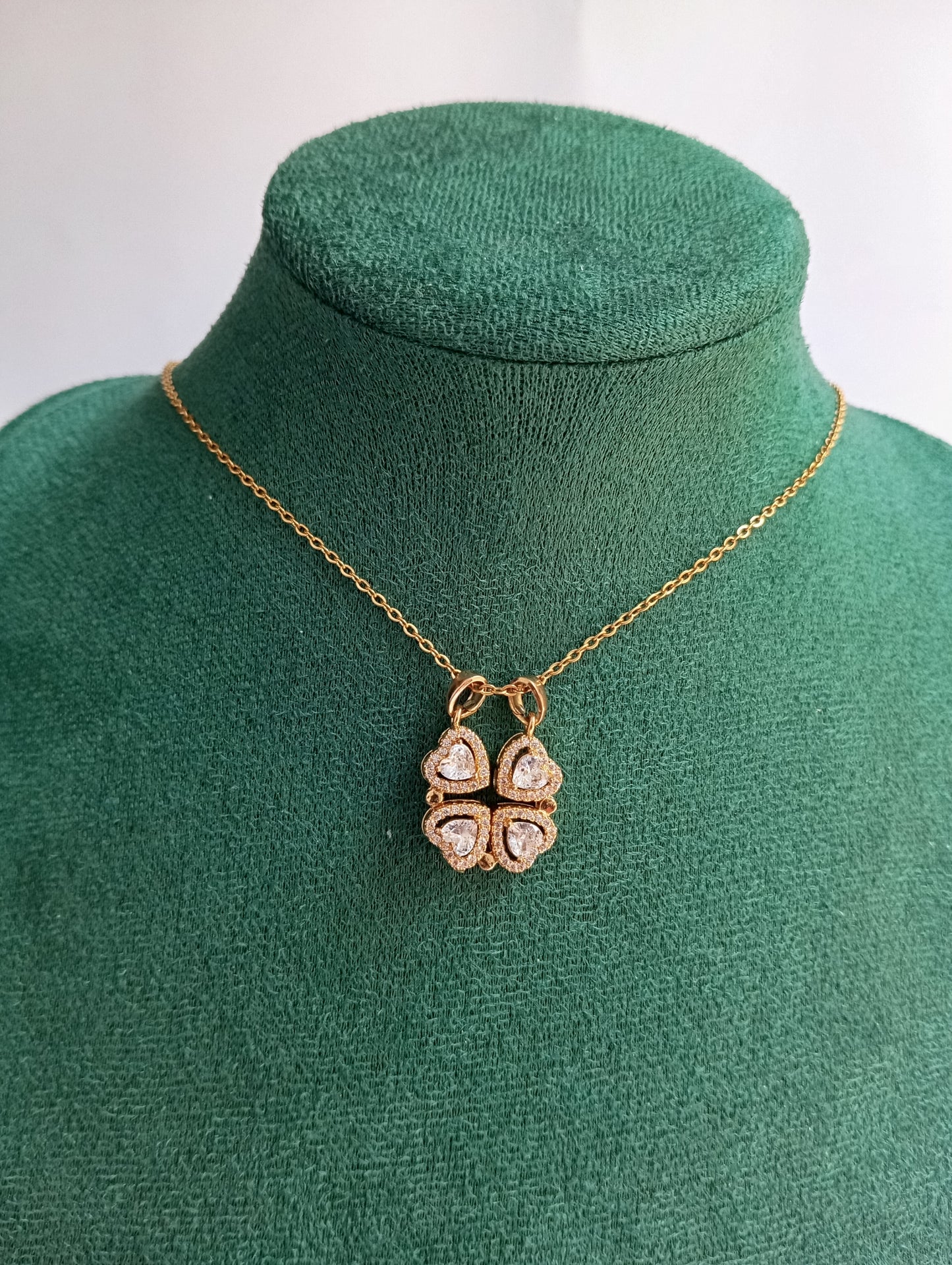 Expandable Zirconia Heart Necklace