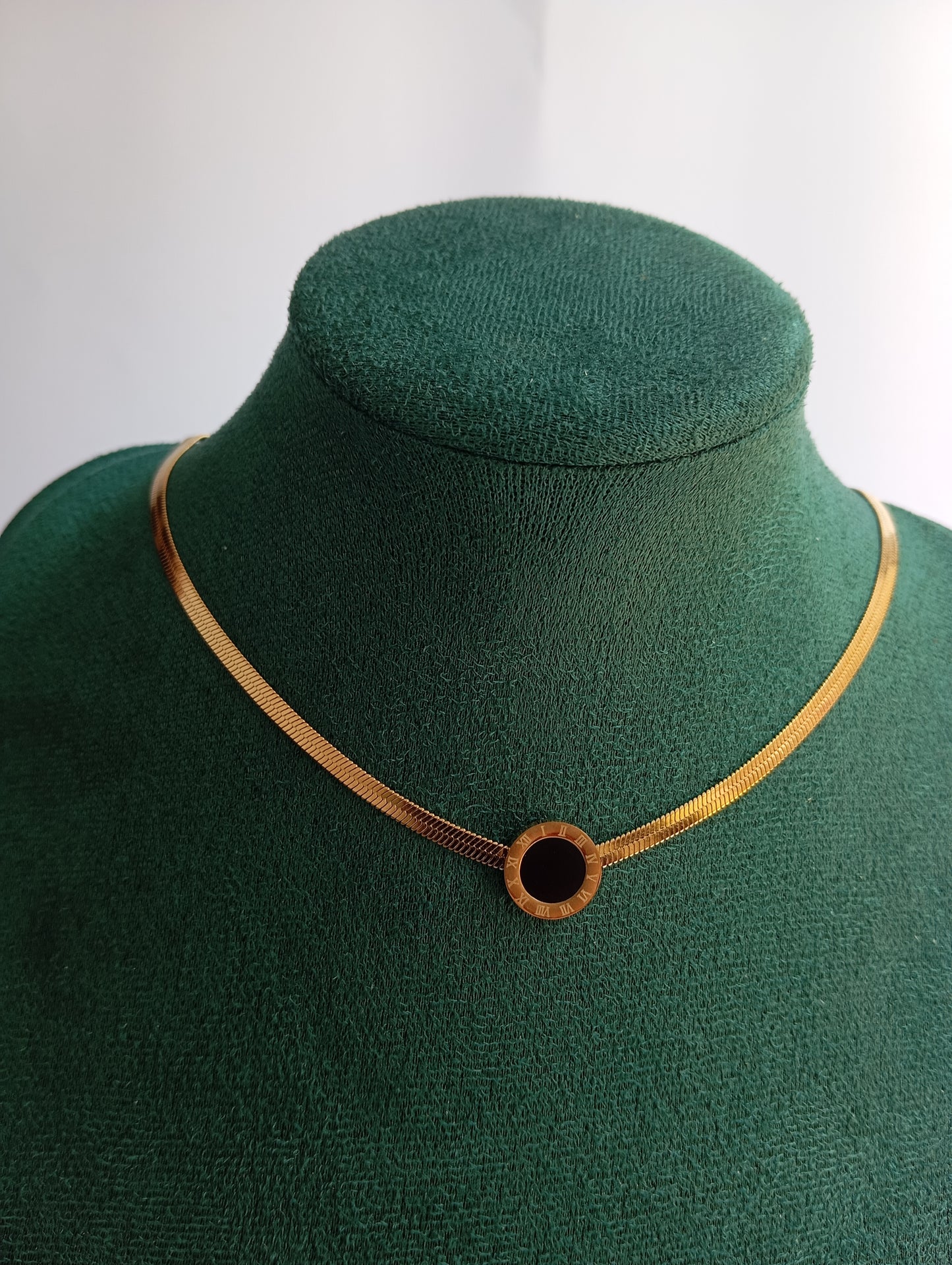 Gold Roman Black Stone Broad Chain Necklace featuring a bold chain design with Roman-inspired accents and a sophisticated black stone detail. Crafted from premium stainless steel, this waterproof and tarnish-free necklace is perfect for daily wear, parties, weddings, gifting, and statement fashion looks.