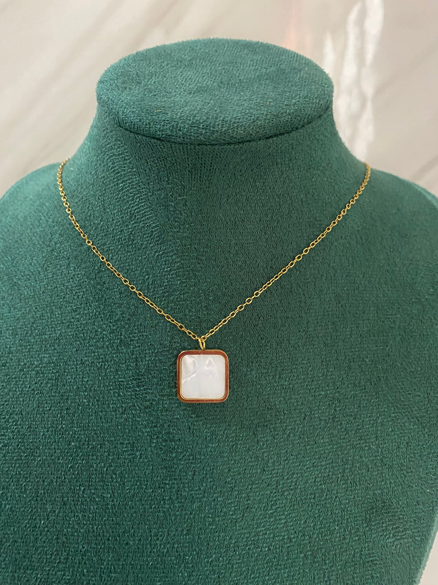 Gold Square White Stone Necklace featuring a brilliant square-cut white stone pendant crafted from premium stainless steel. Waterproof, tarnish-free jewelry for women, ideal for everyday wear, office wear, weddings, parties, gifting, and elegant styling.