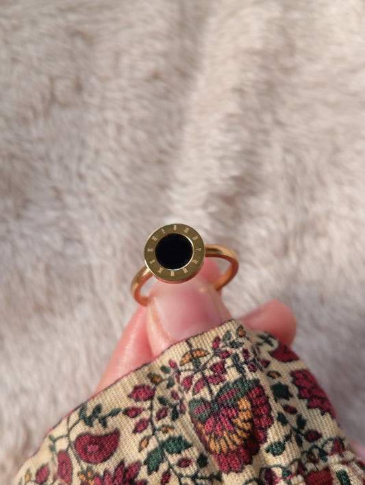 Roman Black Stone Ring