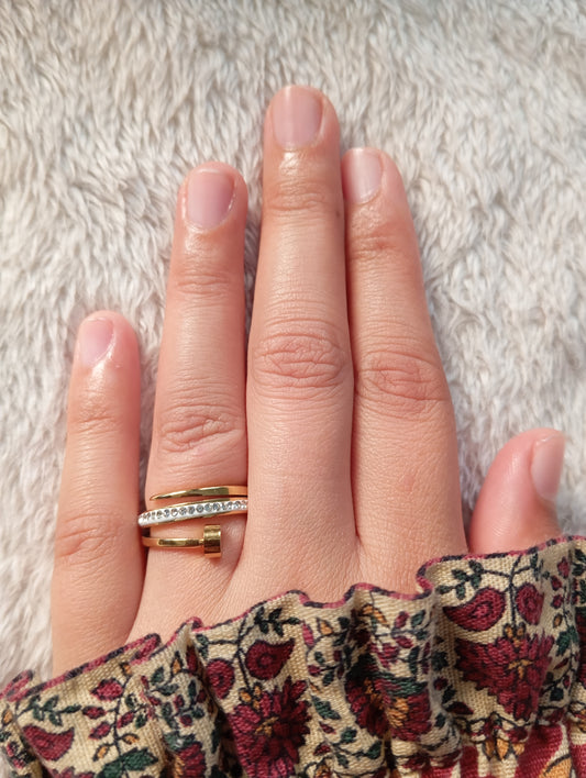 Nail Ring With Multi Crystal