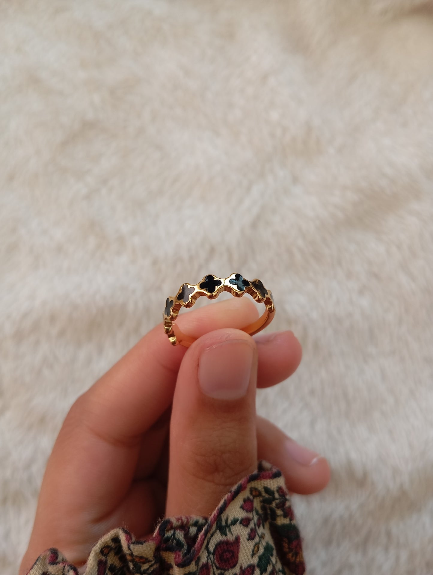 Black Stone Clover Multi Stone Ring