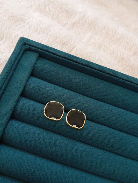 Black Stone Square Stud
