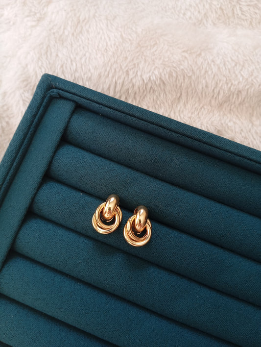 Golden Oval Shaped Earring