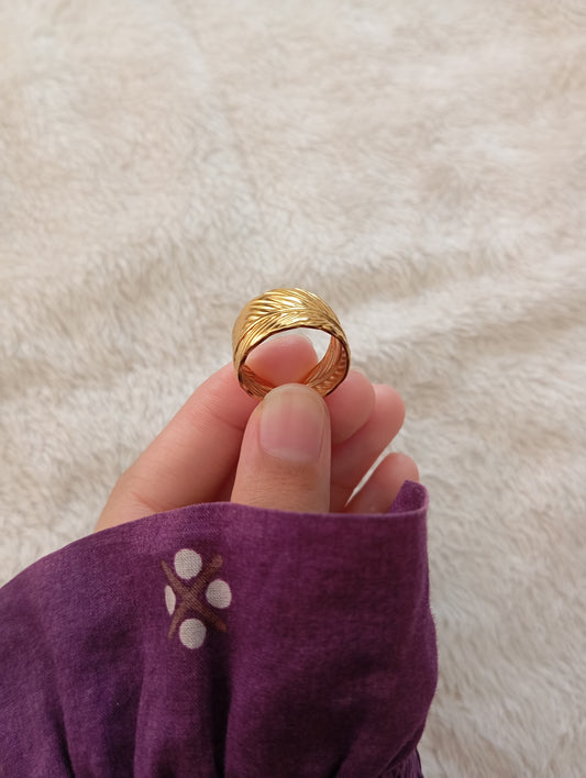 Golden Feather Ring