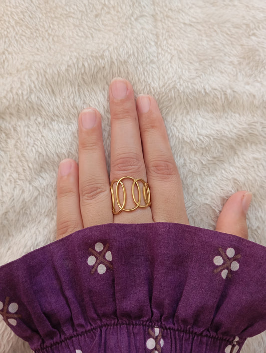 Harmony Oval Ring
