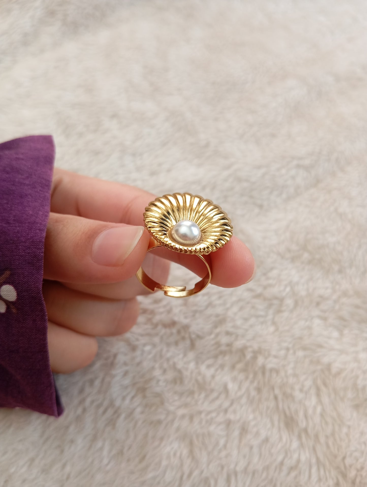 Shell Adjustable Ring