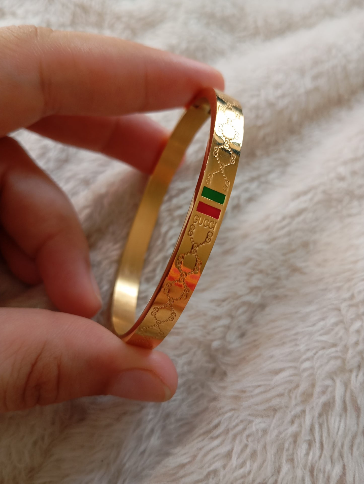 Gucci Handcuff