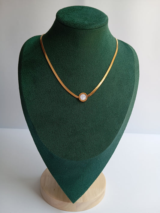 Gold Roman White Stone Broad Chain Necklace featuring a bold chain design with Roman-inspired details and sparkling white stone accents. Crafted from premium stainless steel, this waterproof and tarnish-free necklace is ideal for daily wear, parties, weddings, gifting, and statement styling.
