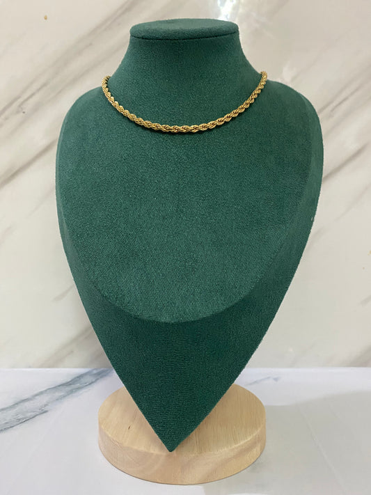 Gold Rope Chain Necklace crafted from premium stainless steel with a classic twisted rope chain design. Waterproof, tarnish-free jewelry for women, perfect for layering, daily wear, parties, weddings, gifting, and special occasions.
