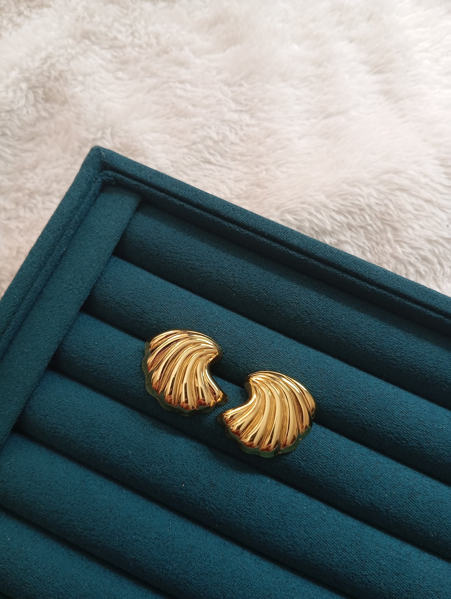 Croissant Curve Earrings crafted from premium stainless steel with a trendy curved croissant-inspired design. Waterproof, tarnish-free earrings for women, perfect for daily wear, office wear, parties, weddings, gifting, and special occasions.