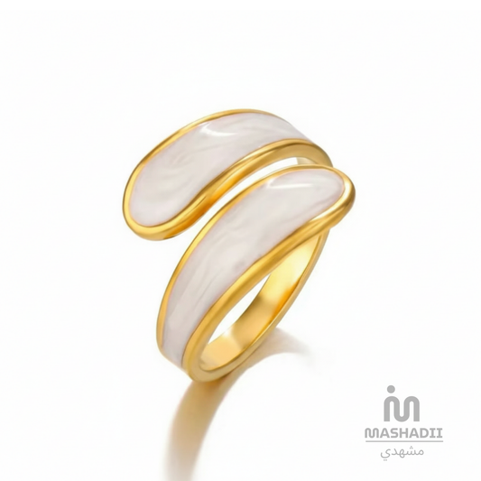 Enamel Wrap Adjustable Ring crafted from premium stainless steel with a stylish enamel wrap design. Waterproof, tarnish-free, adjustable ring for women, perfect for daily wear, parties, weddings, gifting, and special occasions.
