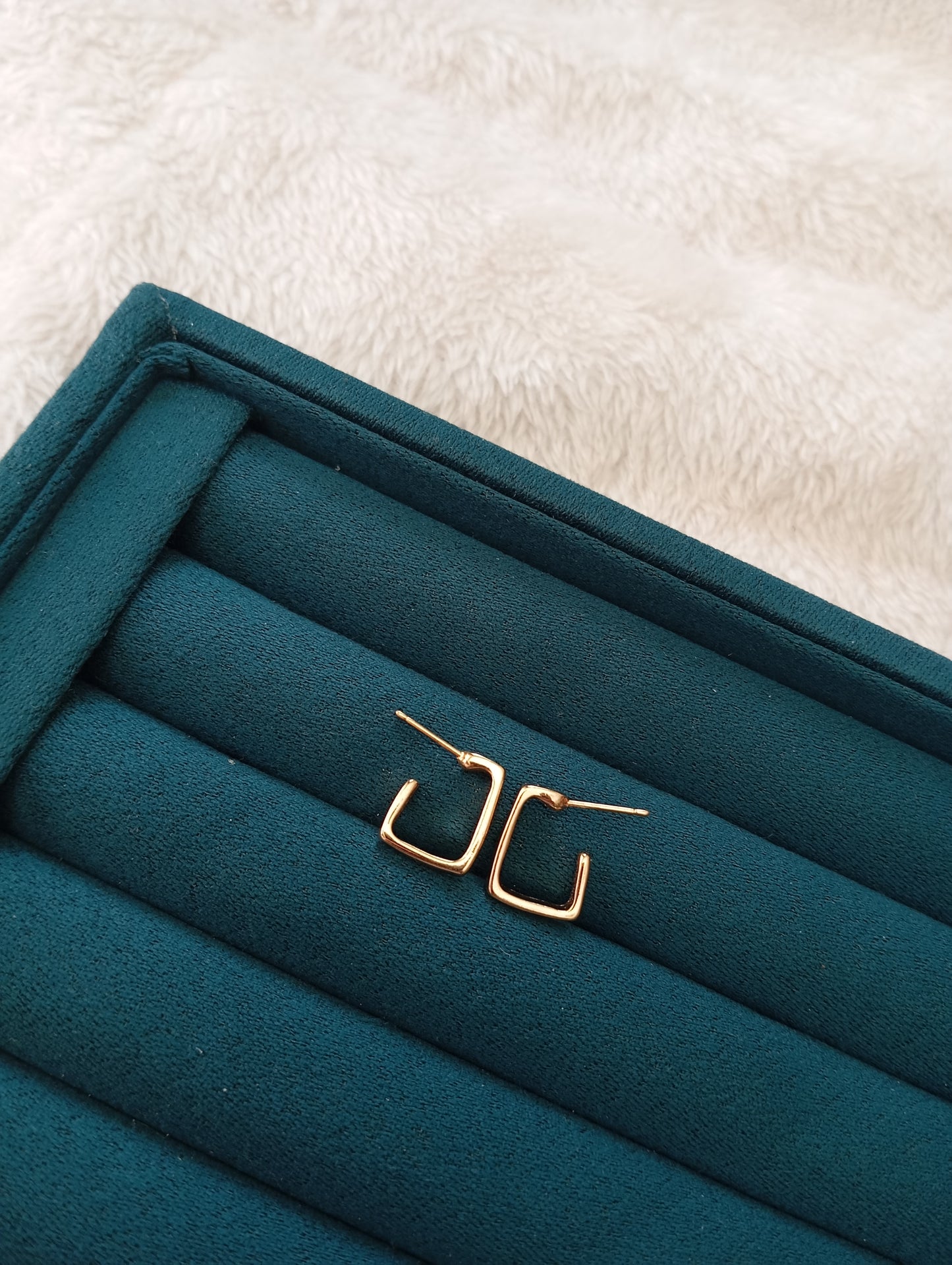 Golden Square Earrings crafted from premium stainless steel with a sleek geometric square design and long-lasting gold finish. Waterproof, tarnish-free earrings for women, perfect for daily wear, office wear, parties, weddings, gifting, and special occasions.