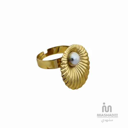 Shell Adjustable Ring crafted from premium stainless steel with an elegant shell-inspired design. Waterproof, tarnish-free, adjustable ring for women, perfect for daily wear, parties, weddings, gifting, and special occasions.
